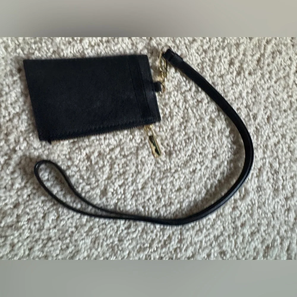 Tory Burch Black Leather Wristlet Card Case with Gold Logo NWOT - Picture 5 of 9